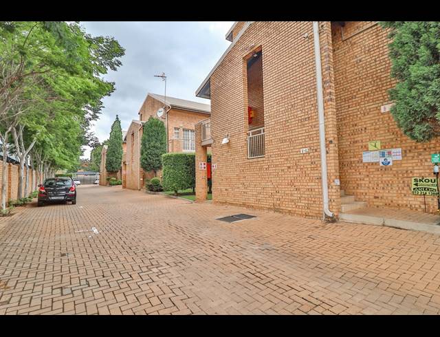0.5 BEDROOM APARTMENT RENTED IN HATFIELD